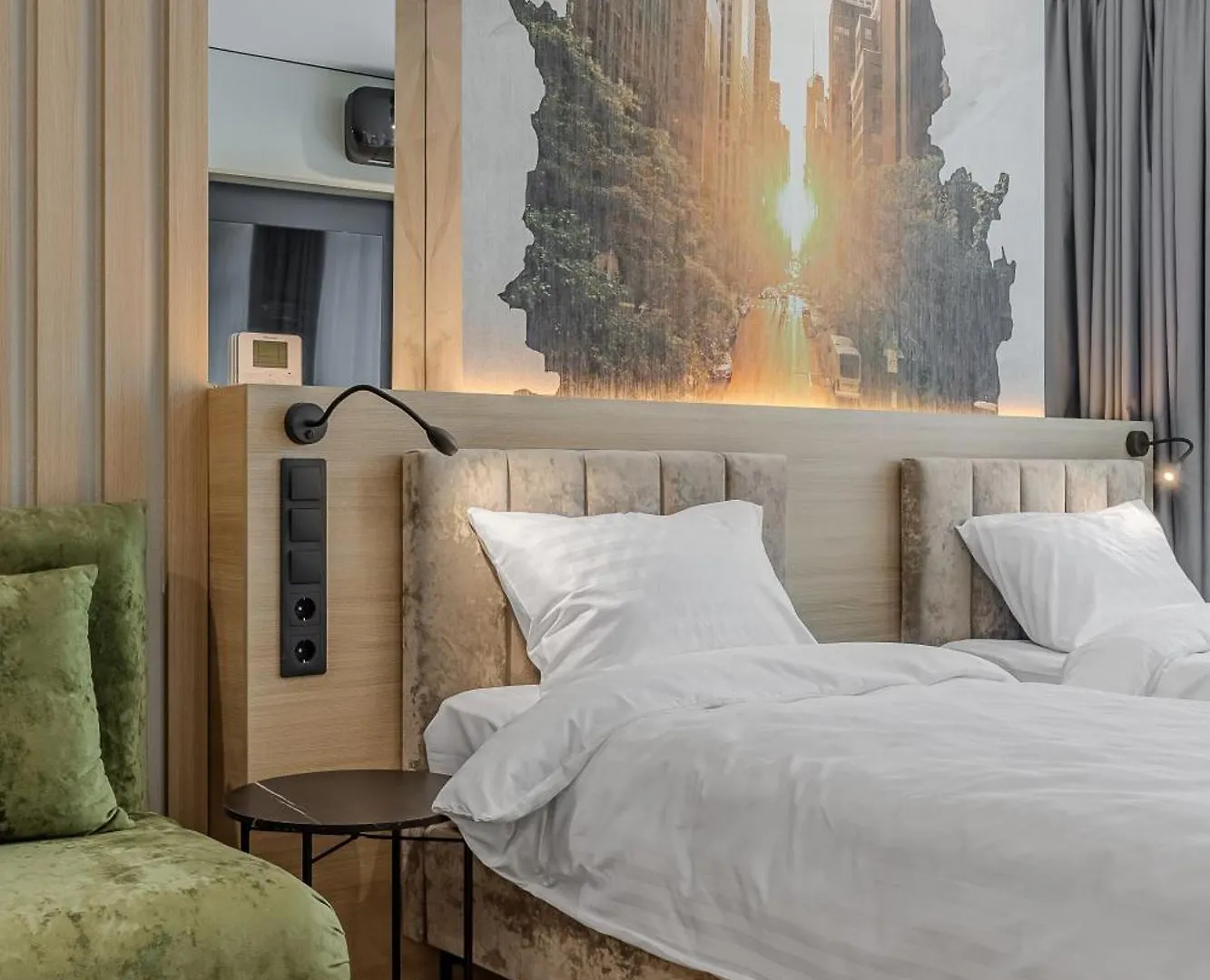 Manhattan High Line Apart Kyiv Aparthotel